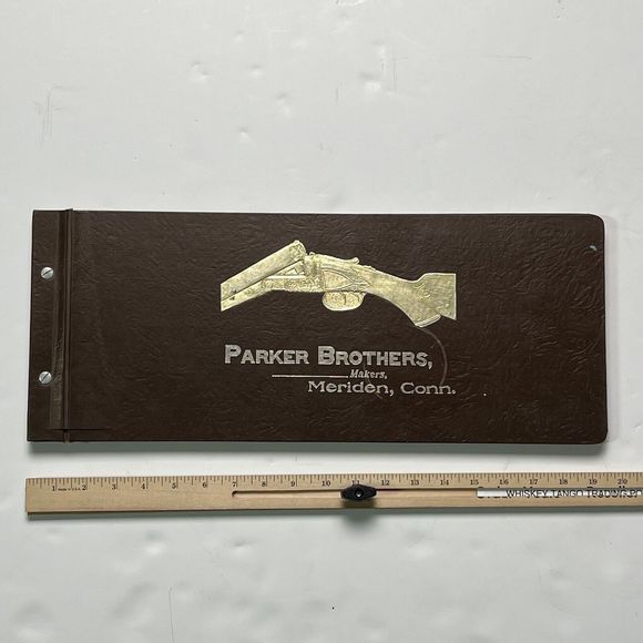 Collector's Guide to Parker Brothers, Makers, Meriden, Conn. Signed Book Hunting - Picture 2 of 16